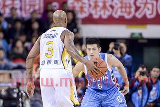 中国篮球国家队教练有几个(中国国家队篮球教练是谁)