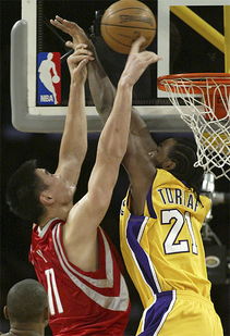 湖人vs火箭内线(湖人 vs 火箭)